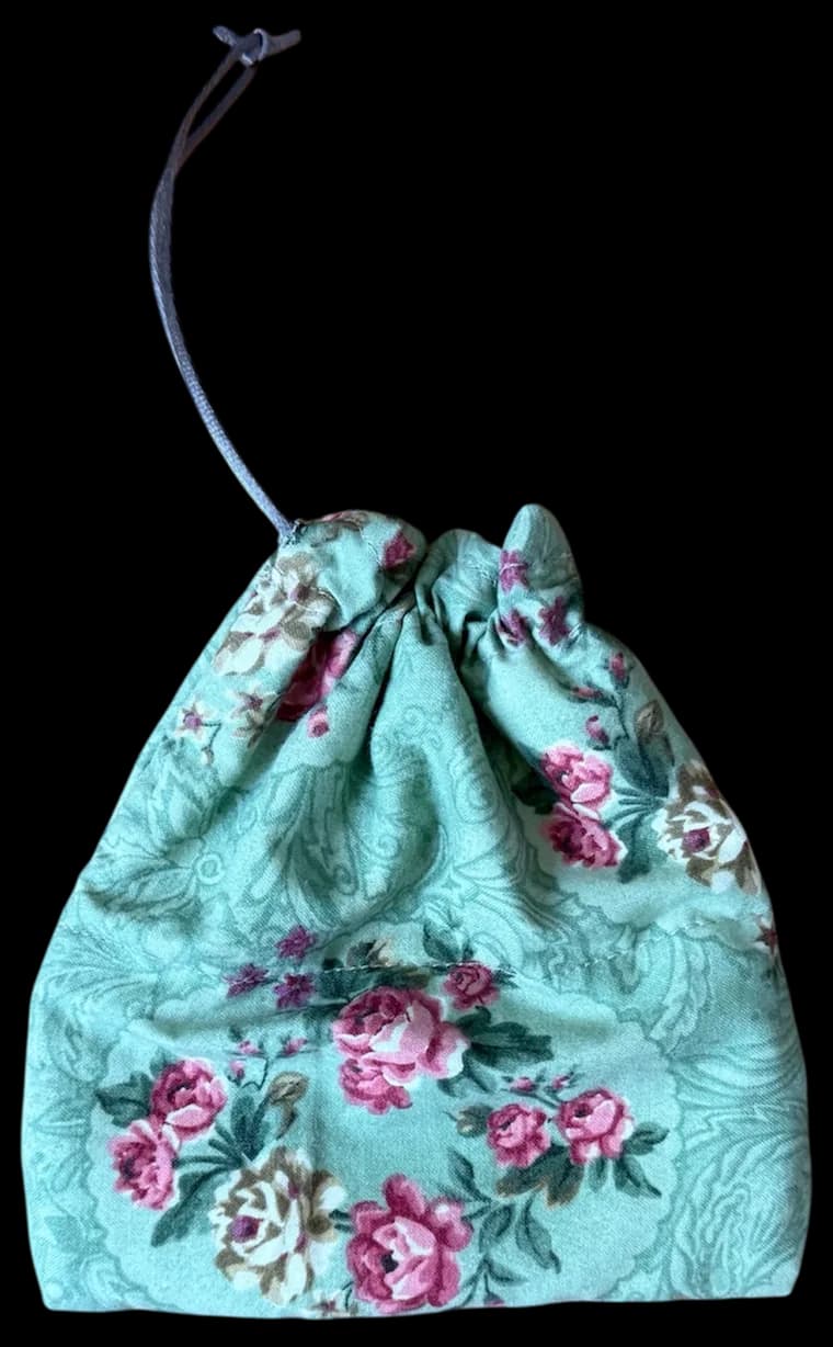 Victorian Rose toe pad pouch